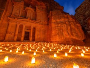 Tour in Giordania alla scoperta di Petra, la magica città nella pietra