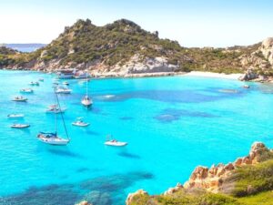 Vacanza in barca Corsica e Sardegna in gruppo