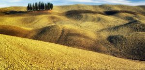 Trekking in Val d'Orcia